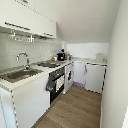 Apartament Then A Bright *